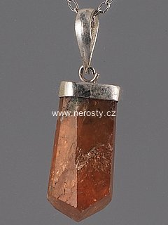 garnet, pendant