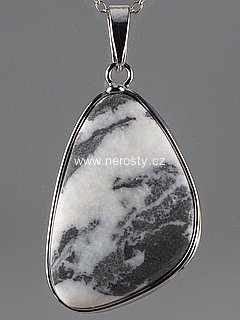 calcite, pendant