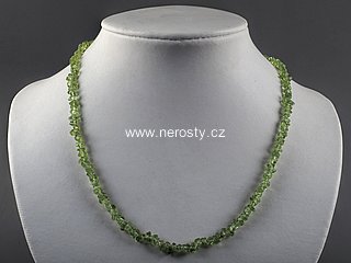 peridote, necklace